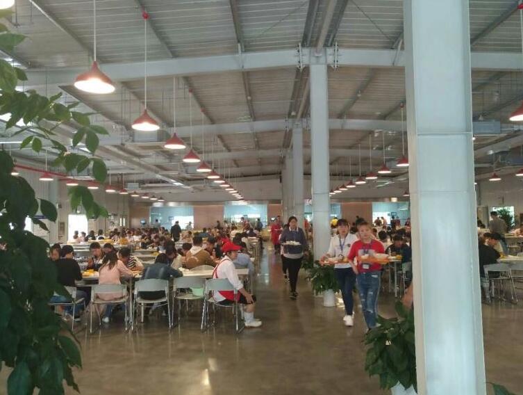 無(wú)錫辦公室裝修愛(ài)普科斯鋼結構施工中